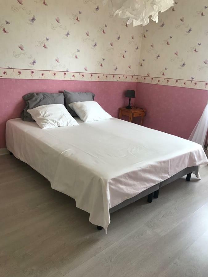 Belle-Vue Villa Givet Eksteriør bilde